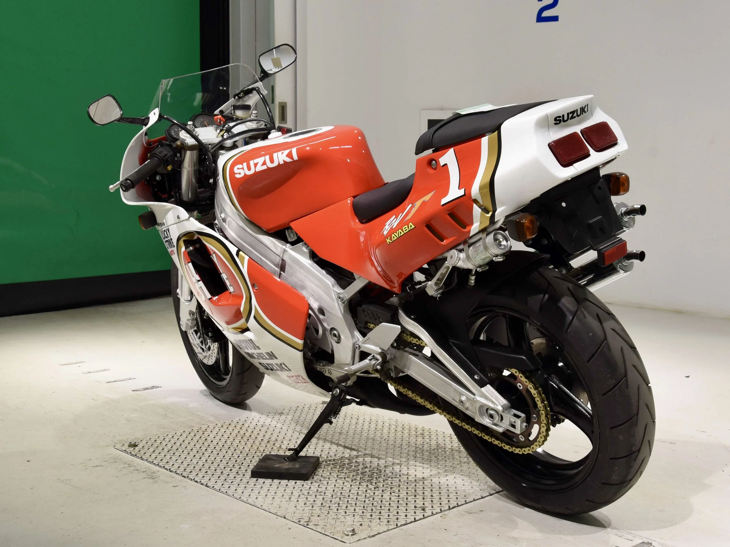 Moto2 Imports